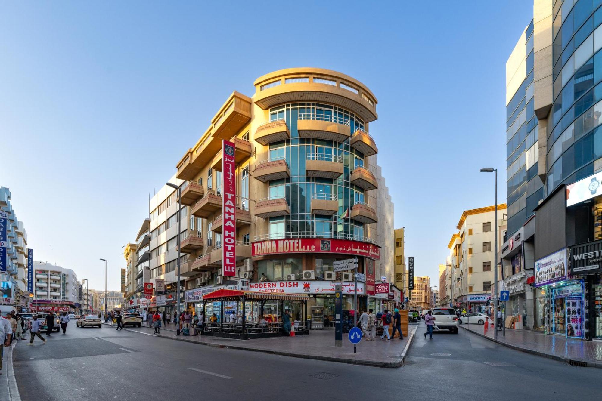 Tanha Hotel Dubai Exterior photo